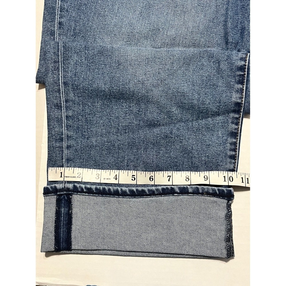 Edited x Hunter McGrady Blue Capri Jeans Plus Sz 20W Medium Wash Cuffed Cropped - Picture 2 of 8
